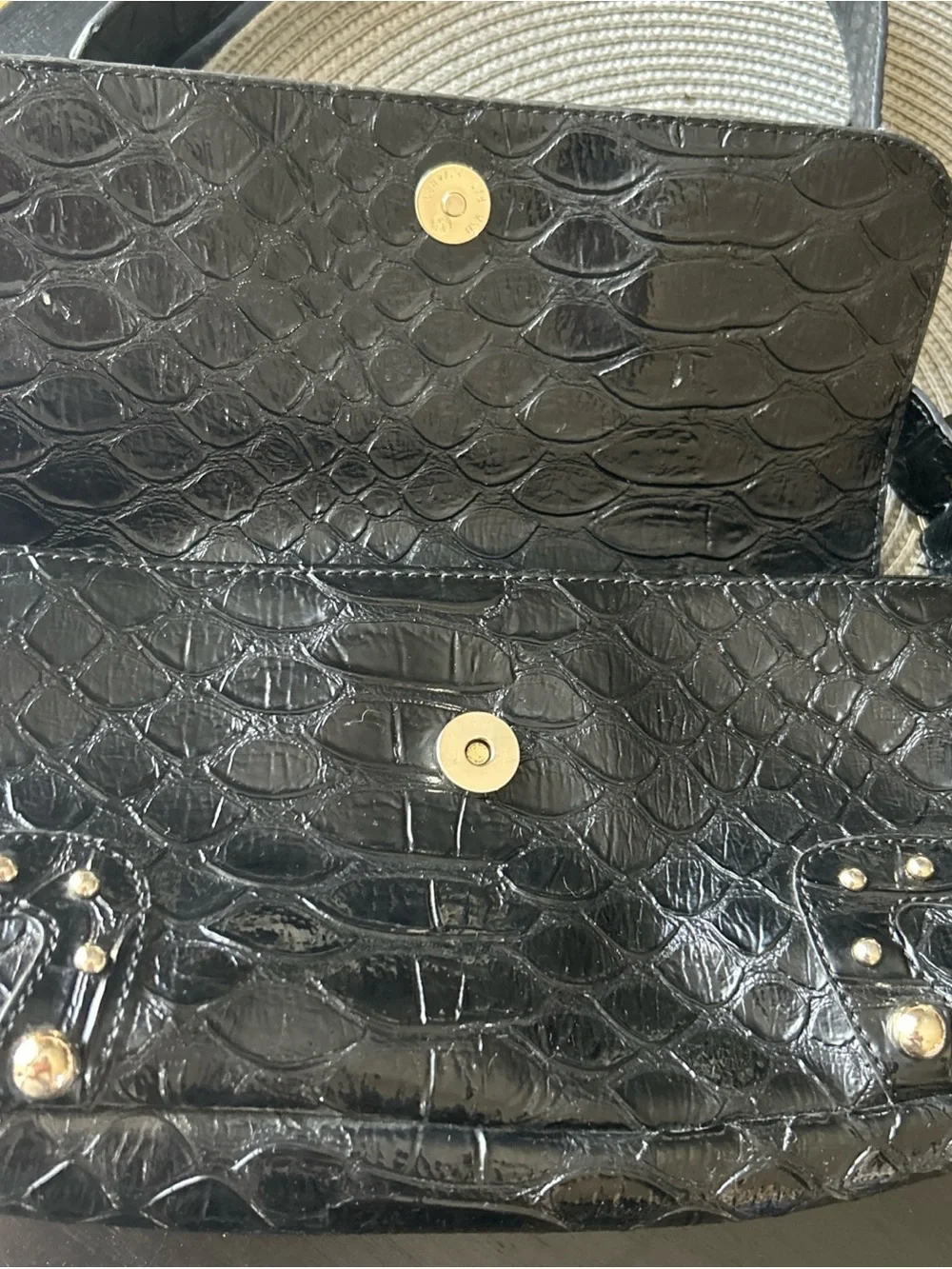 Guess Black Purse Croc-Embossed faux leather with large Silver Logo studded Y2K